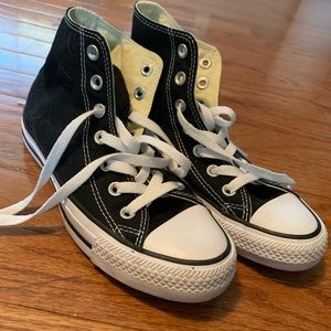 Black Converse